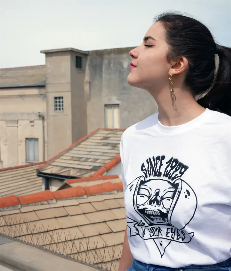 T-Shirt Con Teschio E Cuore - Immagine 5